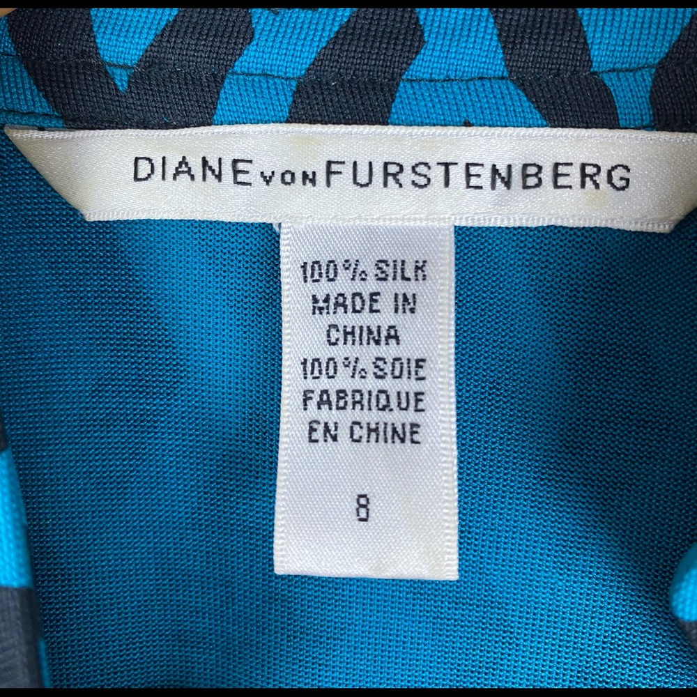 Diane Von Furstenberg Tessa Silk Wrap Dress - Picture 7 of 8